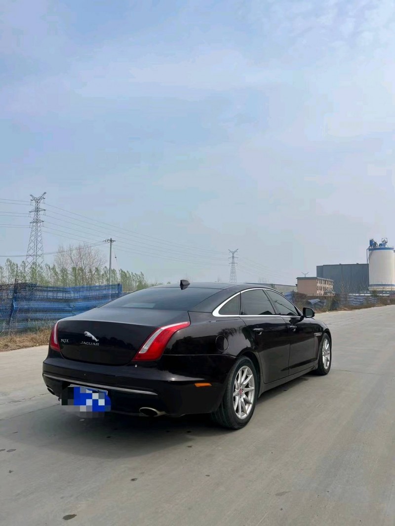 菏澤17年捷豹XJ6