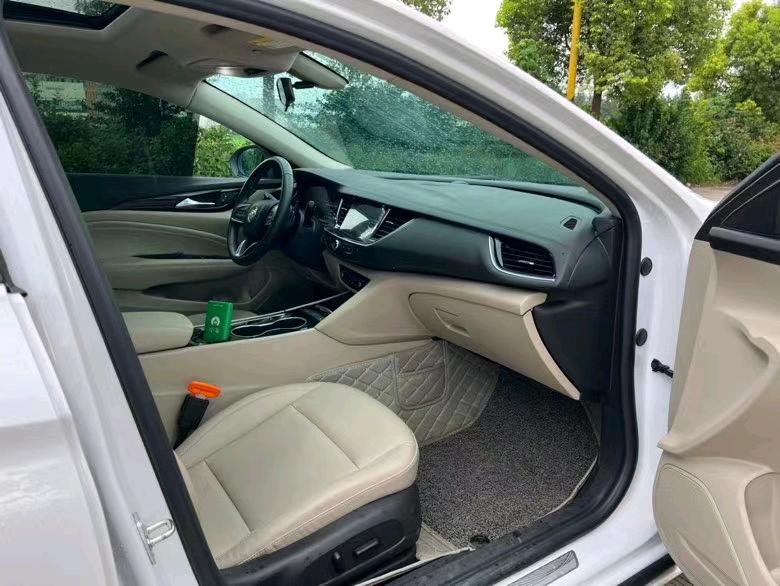 盐城20年别克君威9