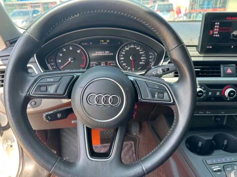 宜昌19年奥迪A4L4