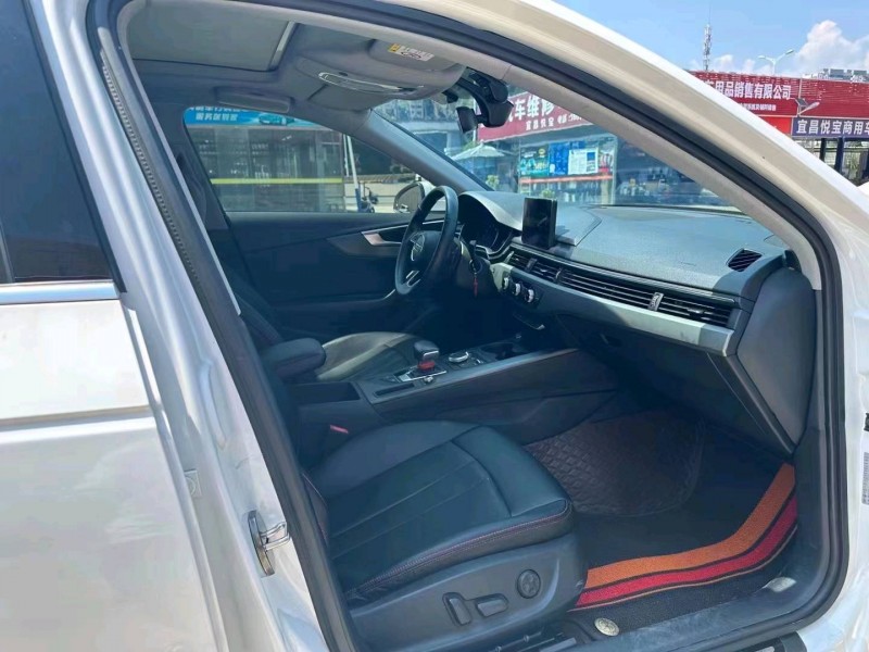 宜昌19年奥迪A4L5