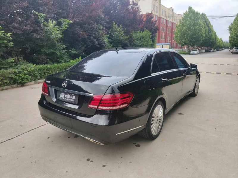 东营14年奔驰E8