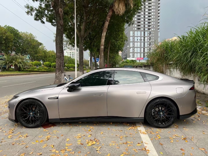 東莞22年小鵬汽車p78