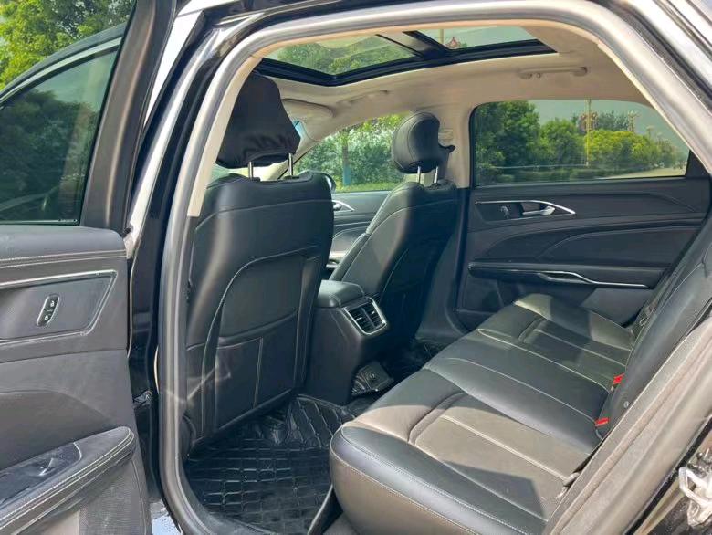 盐城16年福特金牛座7