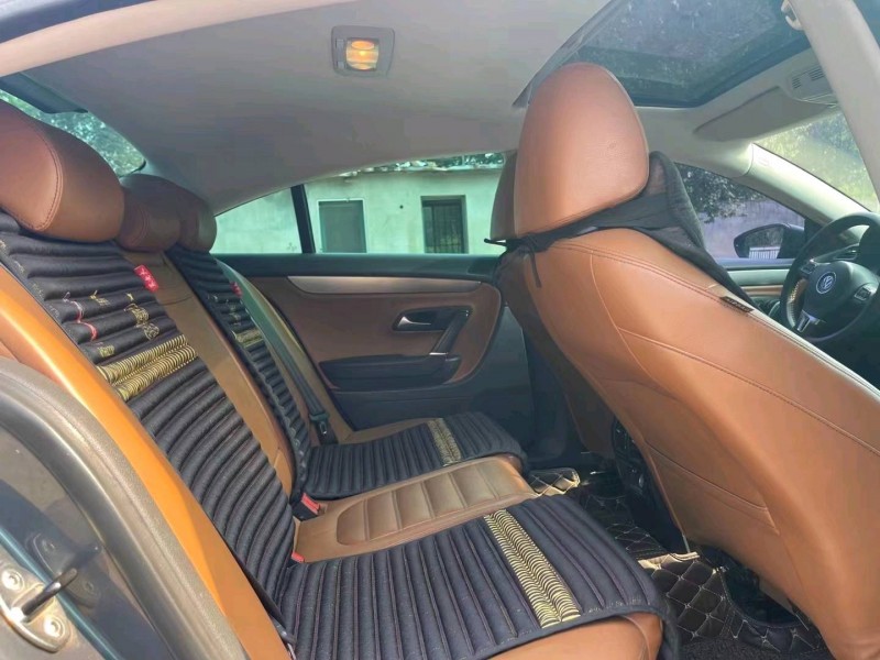 济南11年大众CC8