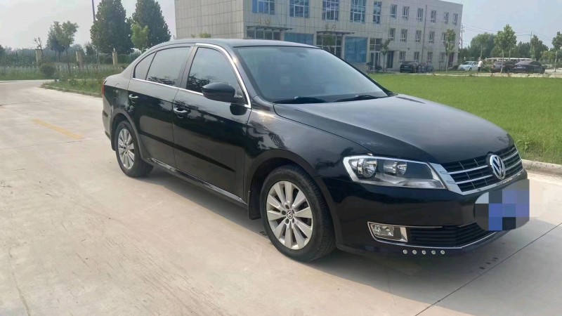 济南15年大众朗逸3