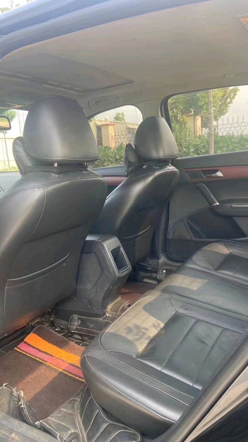 济南15年大众朗逸5