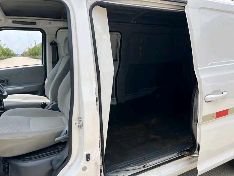 盐城21年金旅金旅海狮8