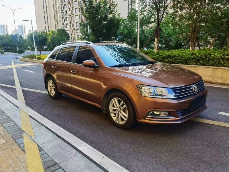 徐州16年大众朗行2