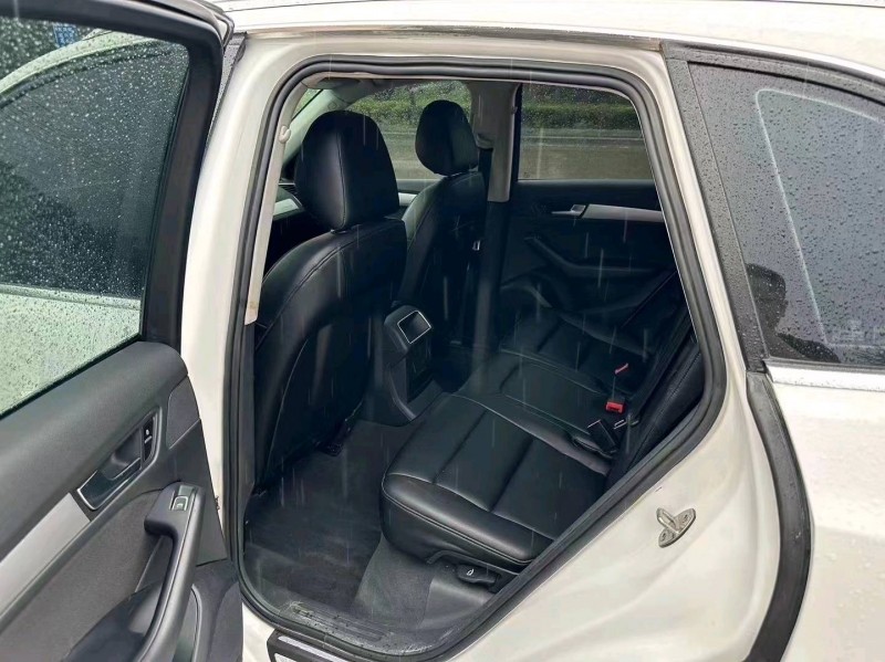 济南14年奥迪Q57