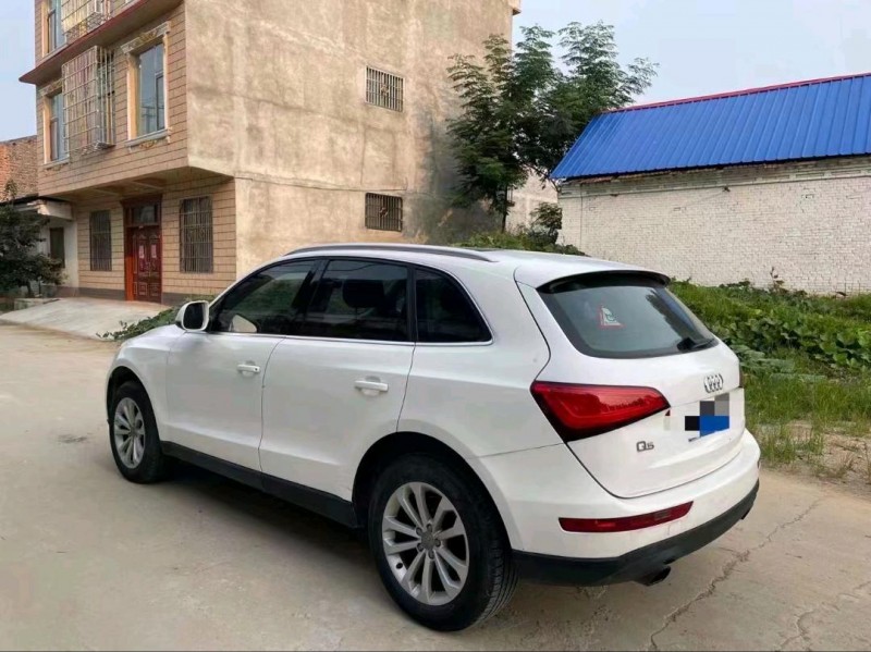 济南14年奥迪Q58