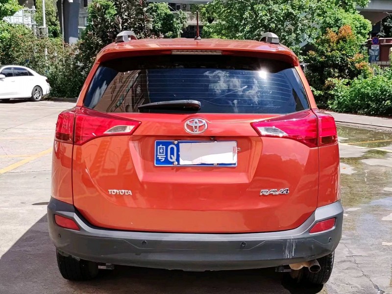 佛山13年丰田RAV4荣放9
