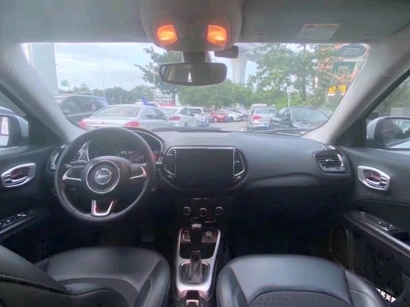 珠海18年Jeep指南者5