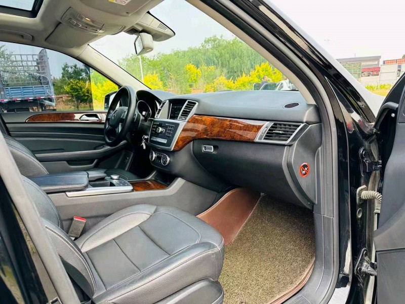 邯郸15年奔驰ML9