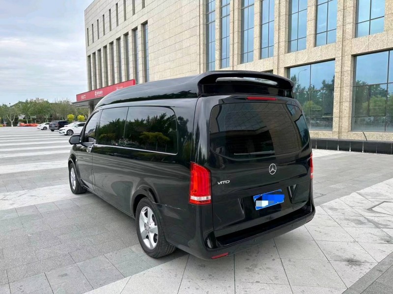 邯郸17年奔驰威霆3