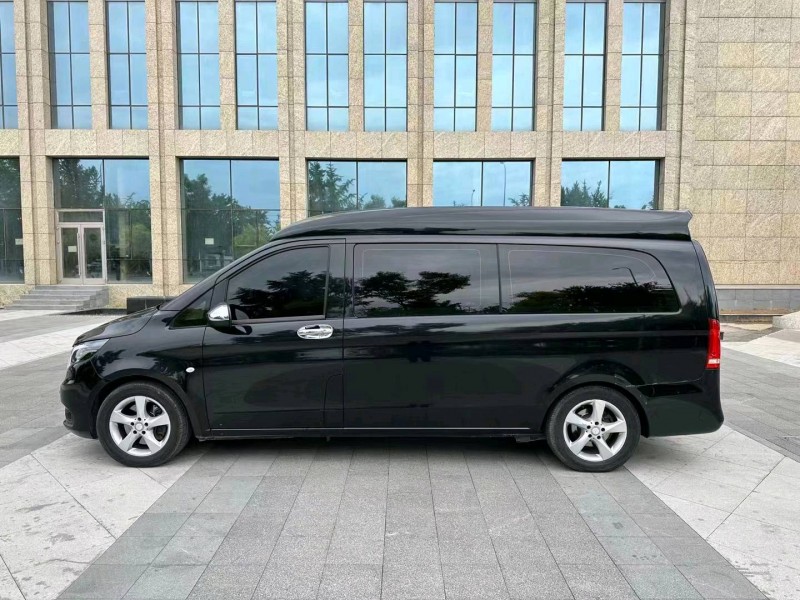 邯郸17年奔驰威霆4