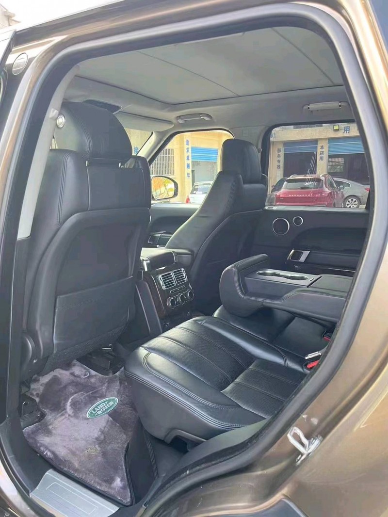 衡阳14年路虎揽胜3