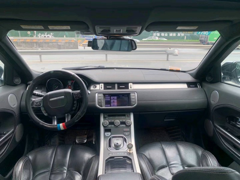 广州12年路虎极光5