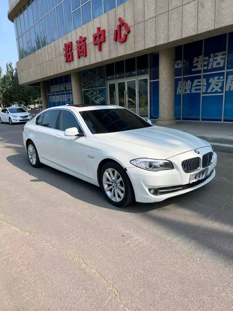 沈阳13年宝马5系3
