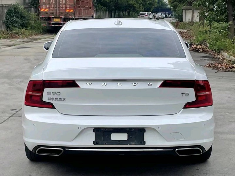 襄陽18年沃爾沃S909