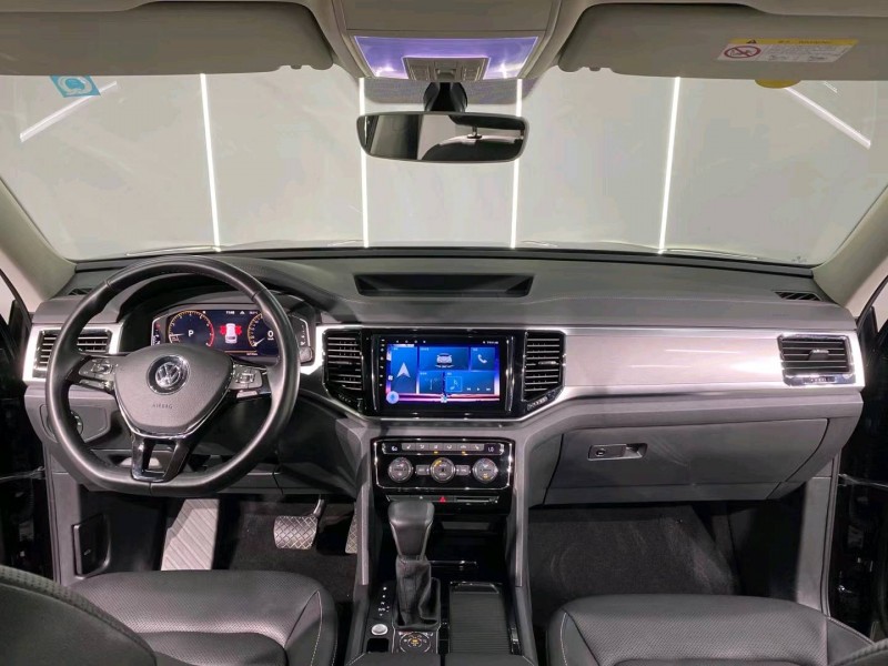 成都21年大众途昂4