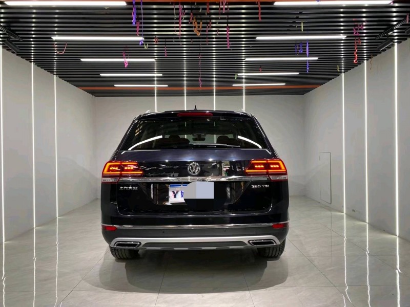 成都21年大众途昂6