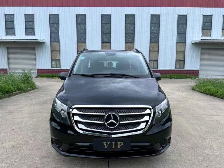 盐城17年奔驰威霆1