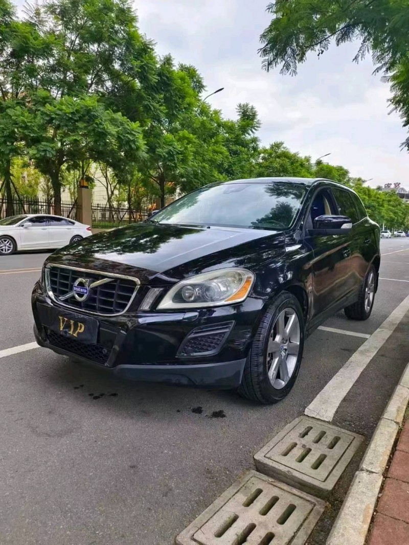 安順13年沃爾沃XC607