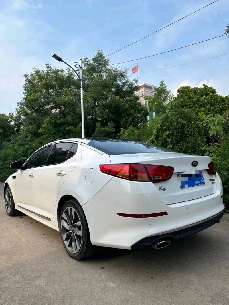 东营14年起亚K56