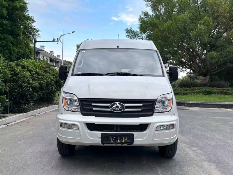 臺州23年大通V801