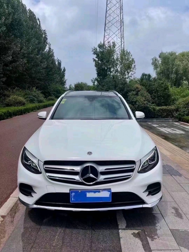 枣庄19年奔驰GLC1