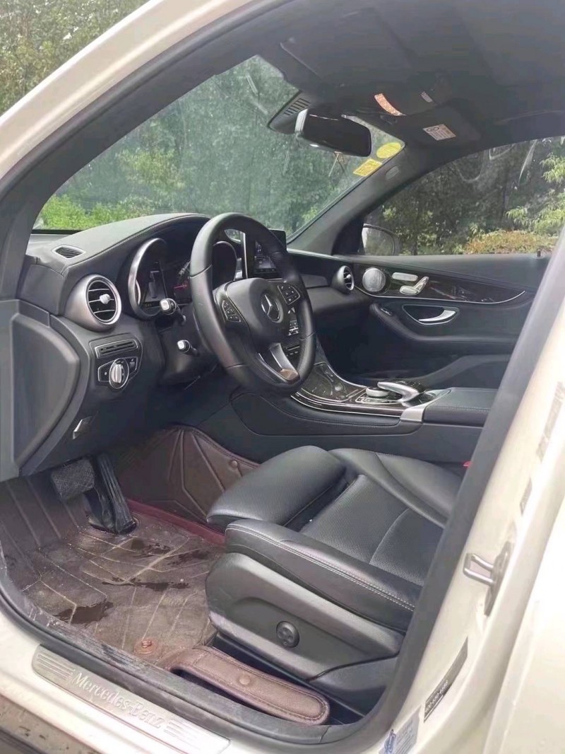 枣庄19年奔驰GLC9
