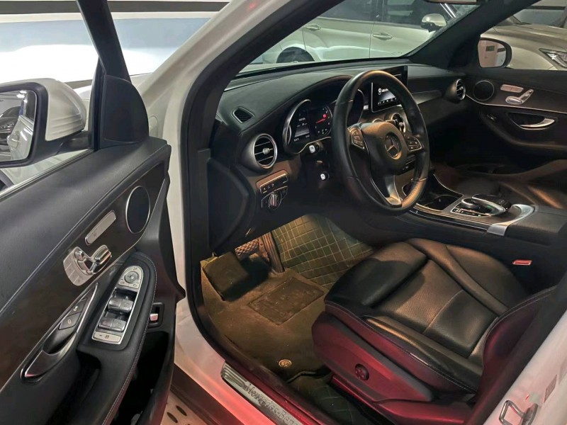 广州17年奔驰GLC6