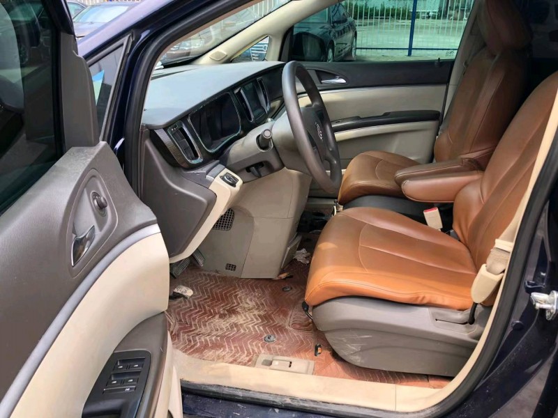 广州11年别克GL86