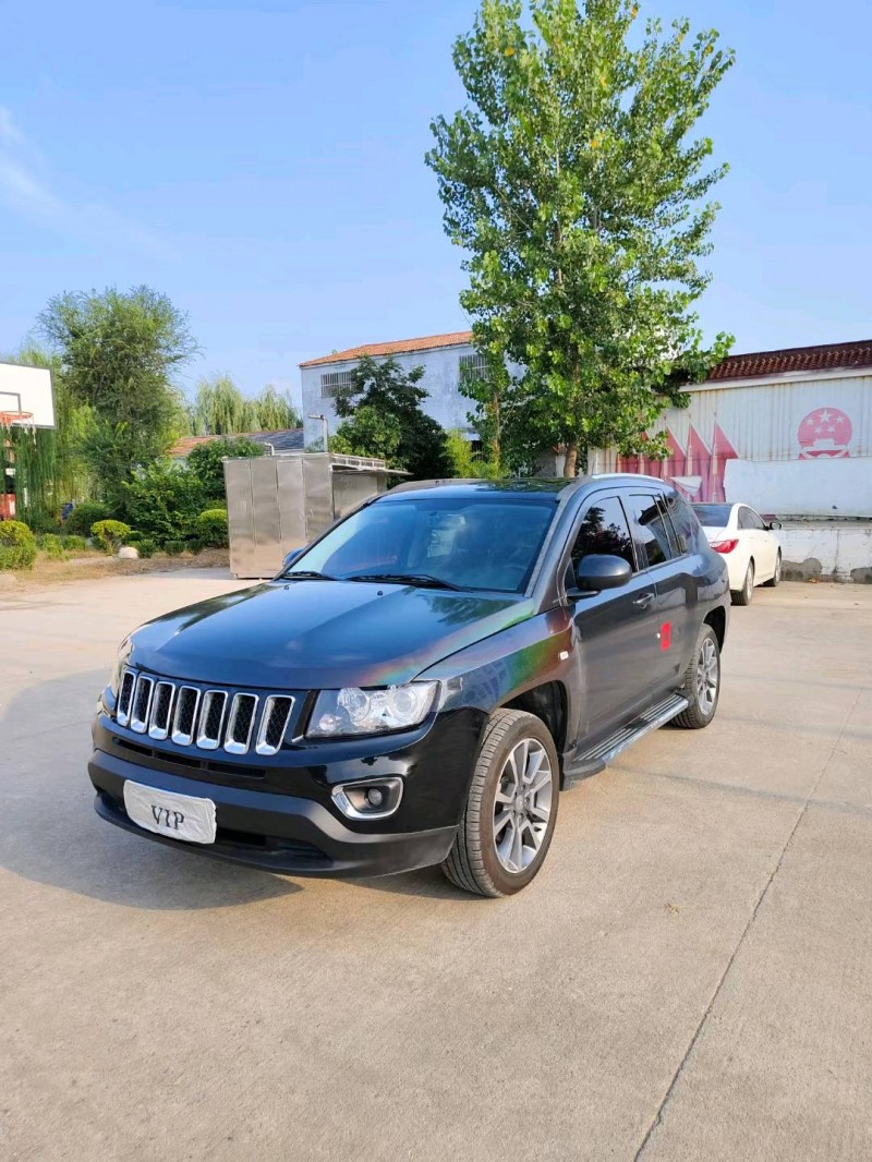 徐州14年Jeep指南者2