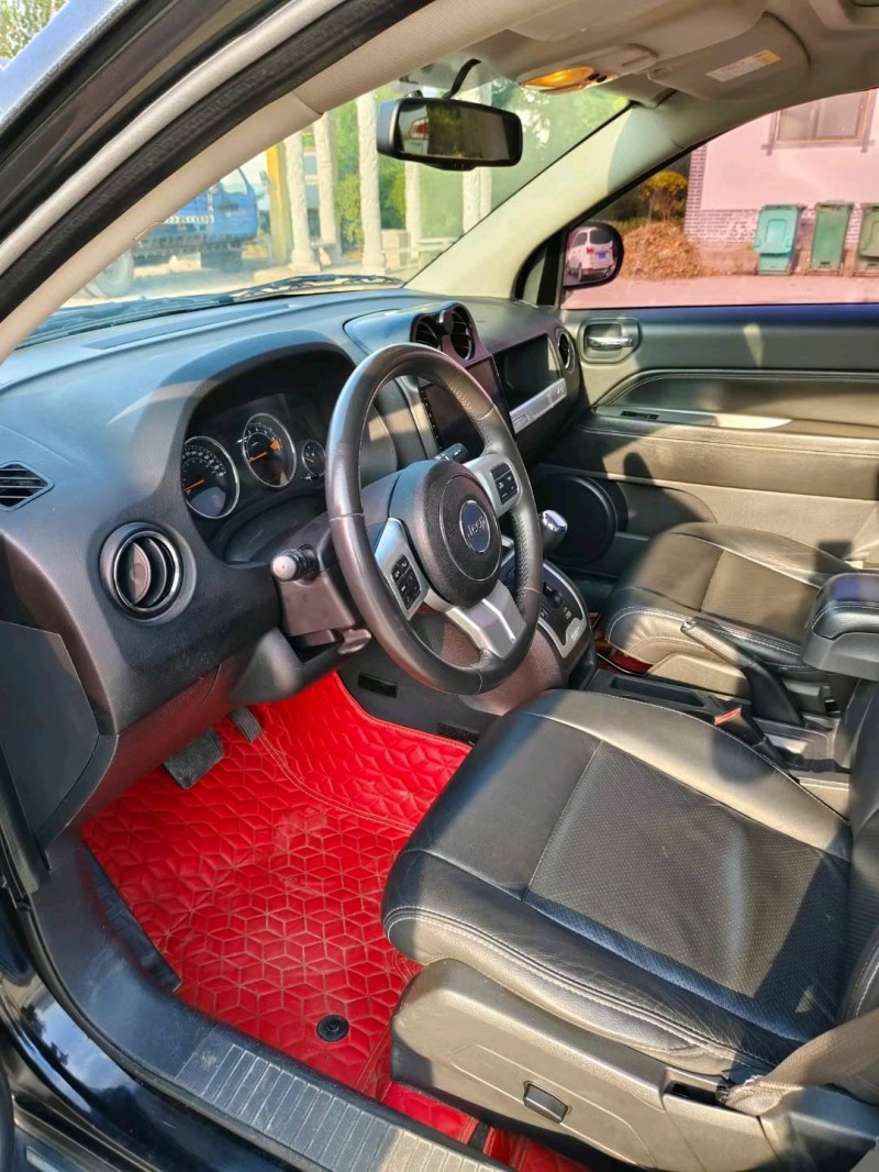 徐州14年Jeep指南者4