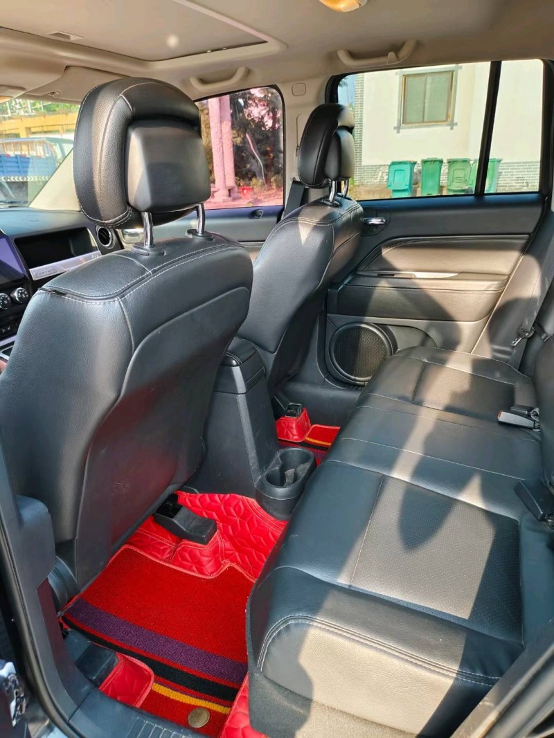 徐州14年Jeep指南者6