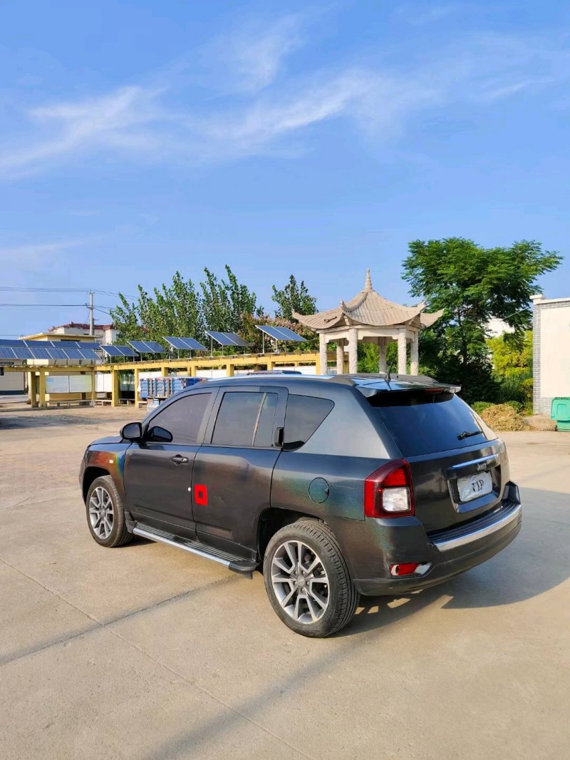 徐州14年Jeep指南者7