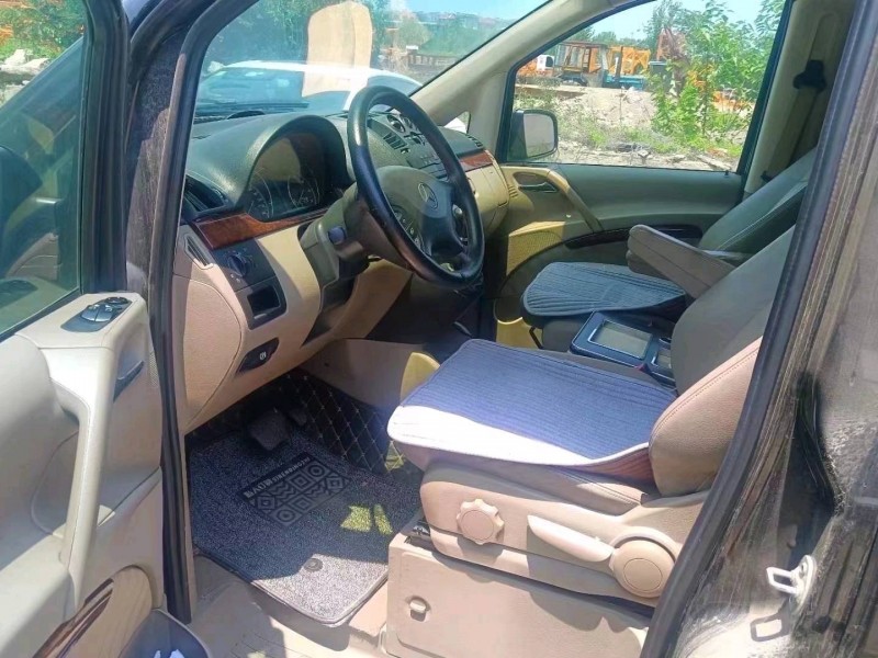 邯郸13年奔驰唯雅诺5