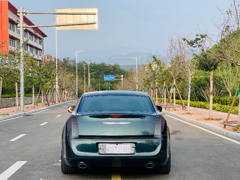 青岛13年克莱斯勒300C4