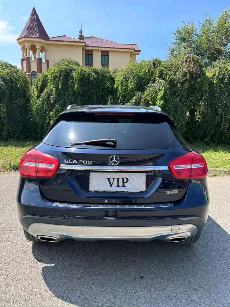 沈阳16年奔驰GLA8
