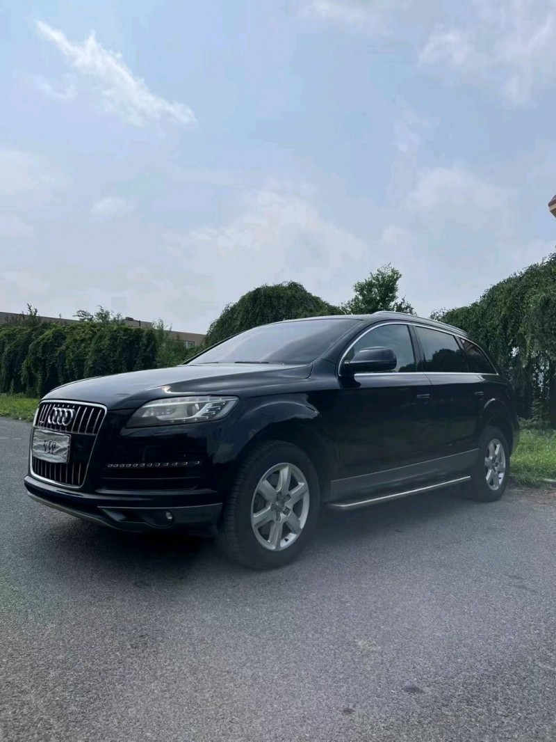 沈阳12年奥迪Q73