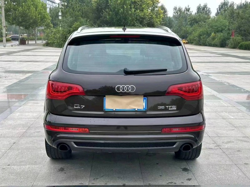 东营13年奥迪Q74