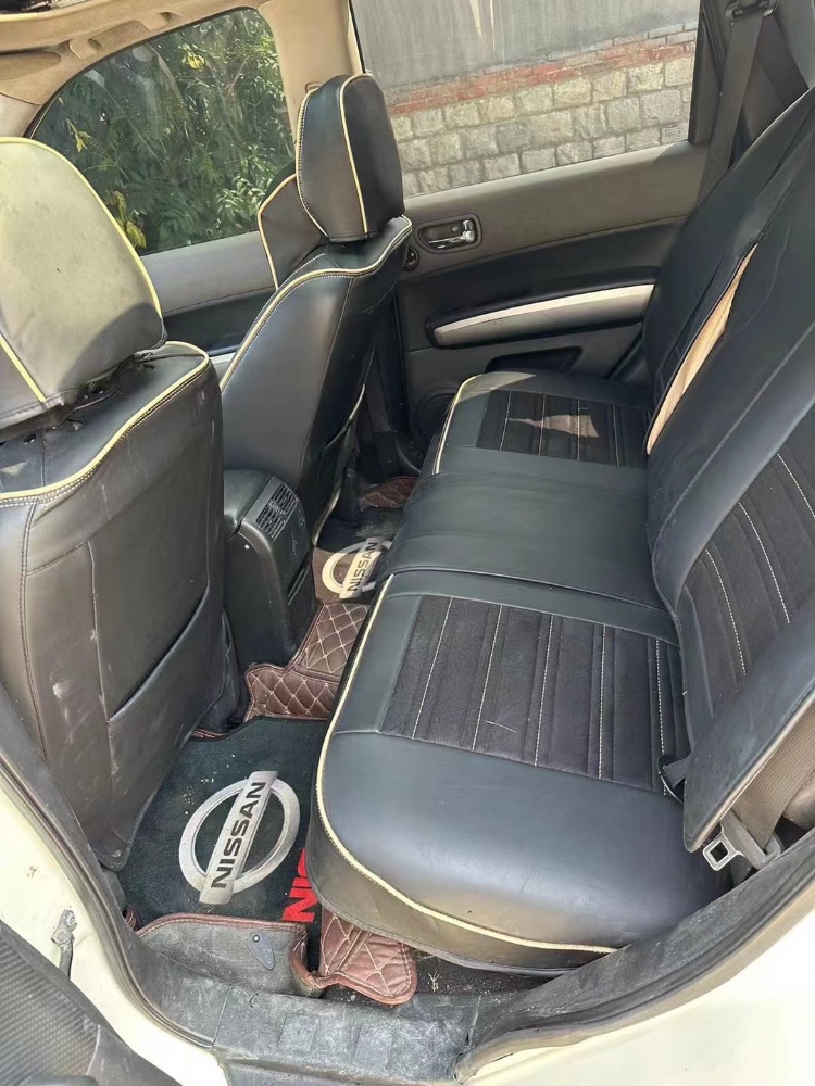 青岛10年日产奇骏6