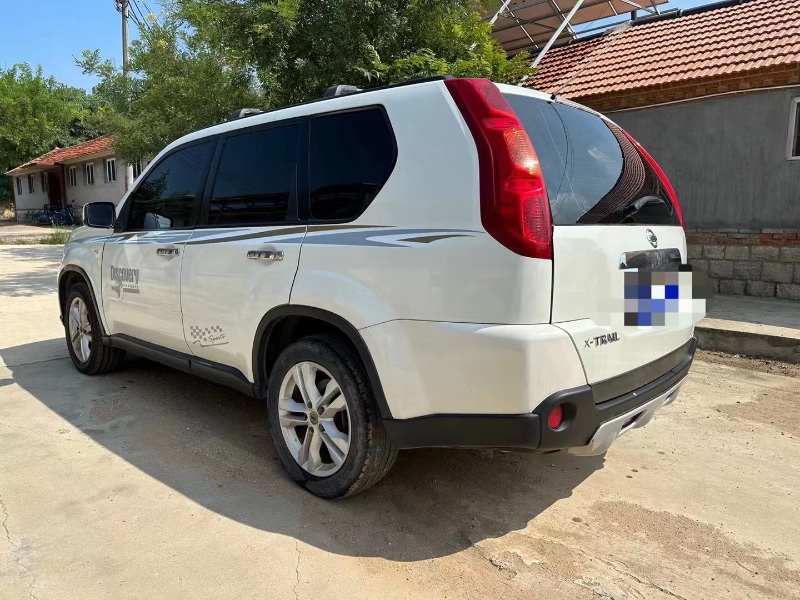 青岛10年日产奇骏7