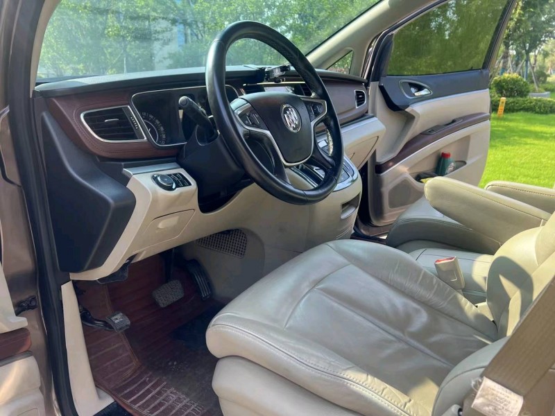 枣庄19年别克GL84