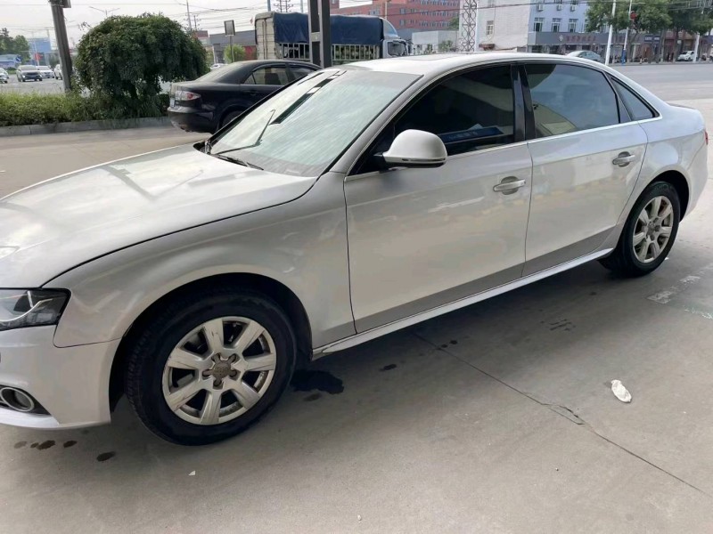 保定11年奥迪A4L3