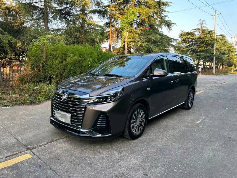 徐州22年别克GL82