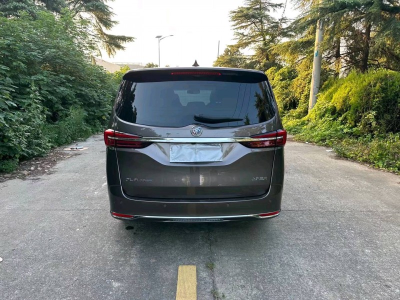 徐州22年别克GL89