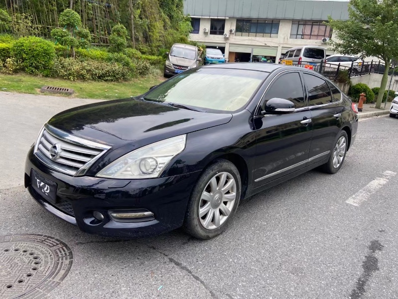 广州11年日产天籁5