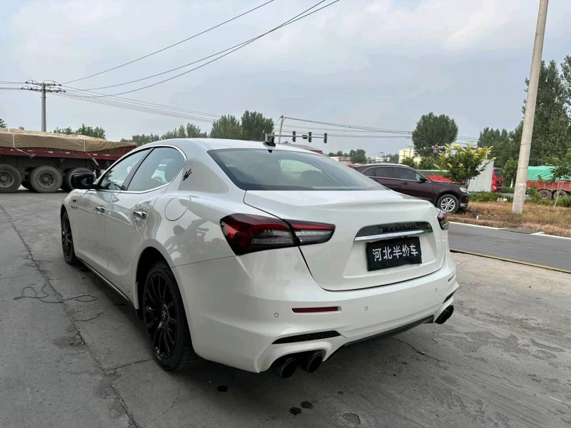 保定14年玛莎拉蒂Ghibli8